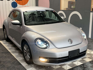 VOLKSWAGEN BEETLE