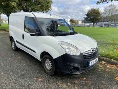 2016 (161) Opel Combo