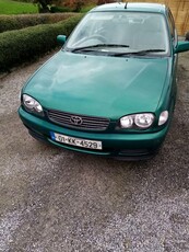 2001 - Toyota Corolla ---