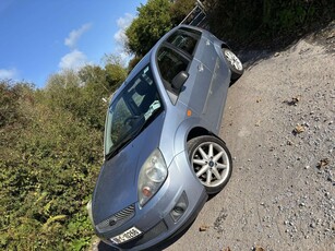 2006 - Ford Fiesta Manual