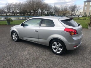 2008 - Kia Ceed Manual