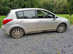 2008 - Nissan Tiida Manual