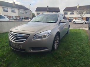 2009 - Opel Insignia Manual