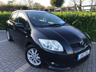 2009 - Toyota Auris Automatic