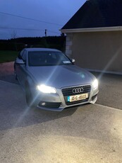 2010 - Audi A4 ---