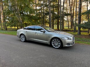 2010 - Jaguar XJ Automatic