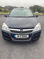 2010 - Opel Astra Manual