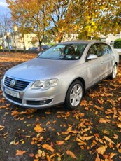 2010 - Volkswagen Passat Manual