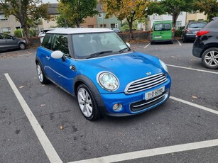 2011 - Mini Cooper Automatic