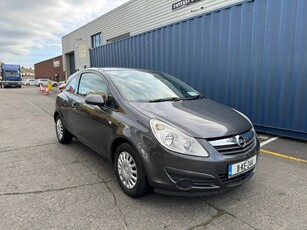 2011 - Opel Corsa Manual