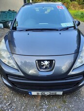 2011 - Peugeot 207 Manual