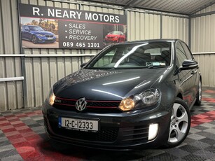 2012 - Volkswagen Golf Manual