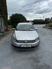 2012 - Volkswagen Passat Manual