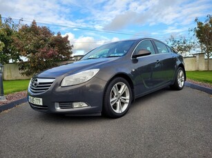 2013 - Opel Insignia Manual