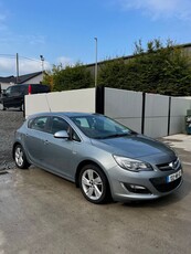 2013 - Vauxhall Astra ---