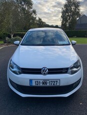 2013 - Volkswagen Polo Manual