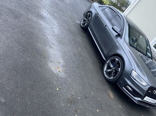 2014 - Audi A4 Manual