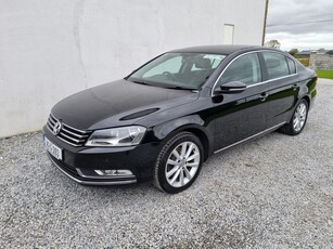 2014 - Volkswagen Passat Manual