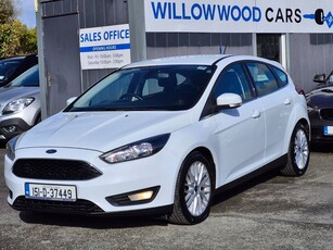 2015 - Ford Focus Manual