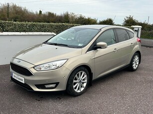 2015 - Ford Focus Manual