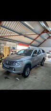 2015 - Mitsubishi L200 ---