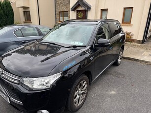 2015 - Mitsubishi Outlander Automatic