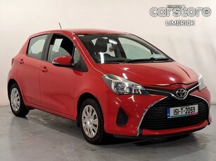 2015 - Toyota Yaris Manual