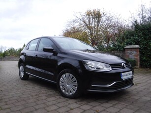 2015 - Volkswagen Polo Automatic