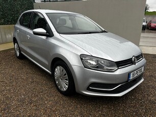 2015 - Volkswagen Polo Automatic