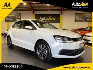 2015 - Volkswagen Polo Automatic