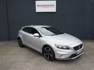 2015 - Volvo V40 Manual