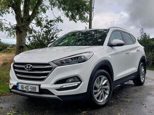 2016 - Hyundai Tucson Manual