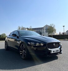 2016 - Jaguar XE Manual