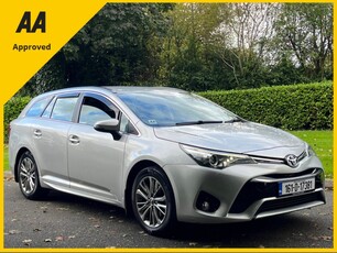 2016 - Toyota Avensis Manual