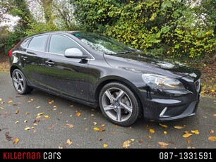 2016 - Volvo V40 Manual