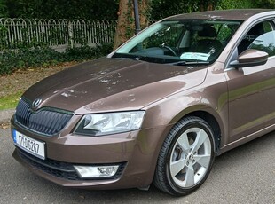 2017 - Skoda Octavia Manual