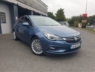 2017 - Vauxhall Astra Manual