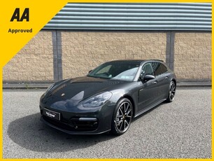 2018 - Porsche Panamera Automatic