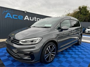 2019 - Volkswagen Touran Automatic