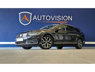 2020 - Volkswagen Passat Automatic