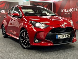 2022 - Toyota Yaris Manual