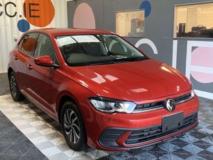 2022 - Volkswagen Polo Automatic