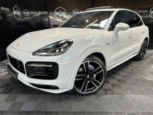 2023 - Porsche Cayenne Automatic