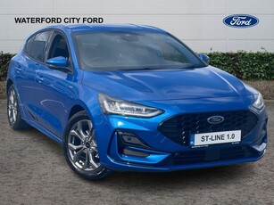 2025 - Ford Focus Manual