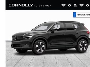 2025 Volvo XC40