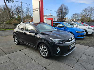 2022 (222) Kia Stonic