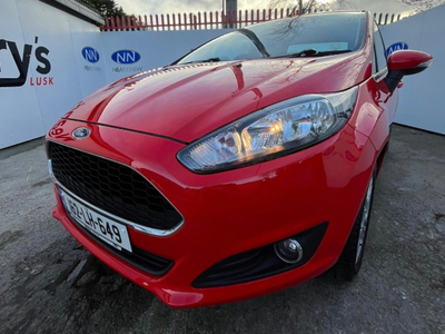 2016 (162) Ford Fiesta