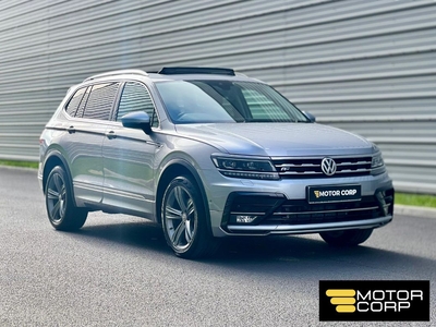 2020 (202) Volkswagen Tiguan