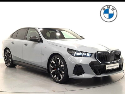 BMW I5