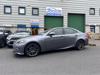 LEXUS IS 300 H